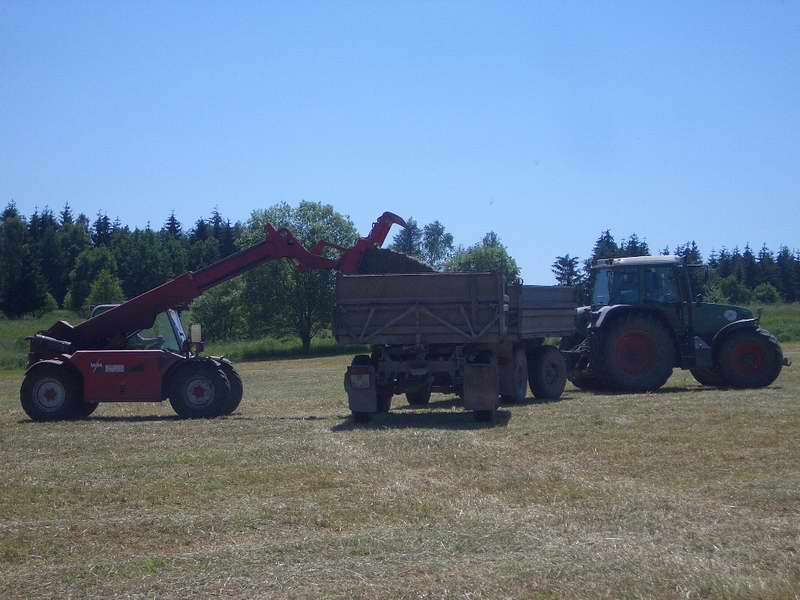 fendt_716_weidemann_2.jpg