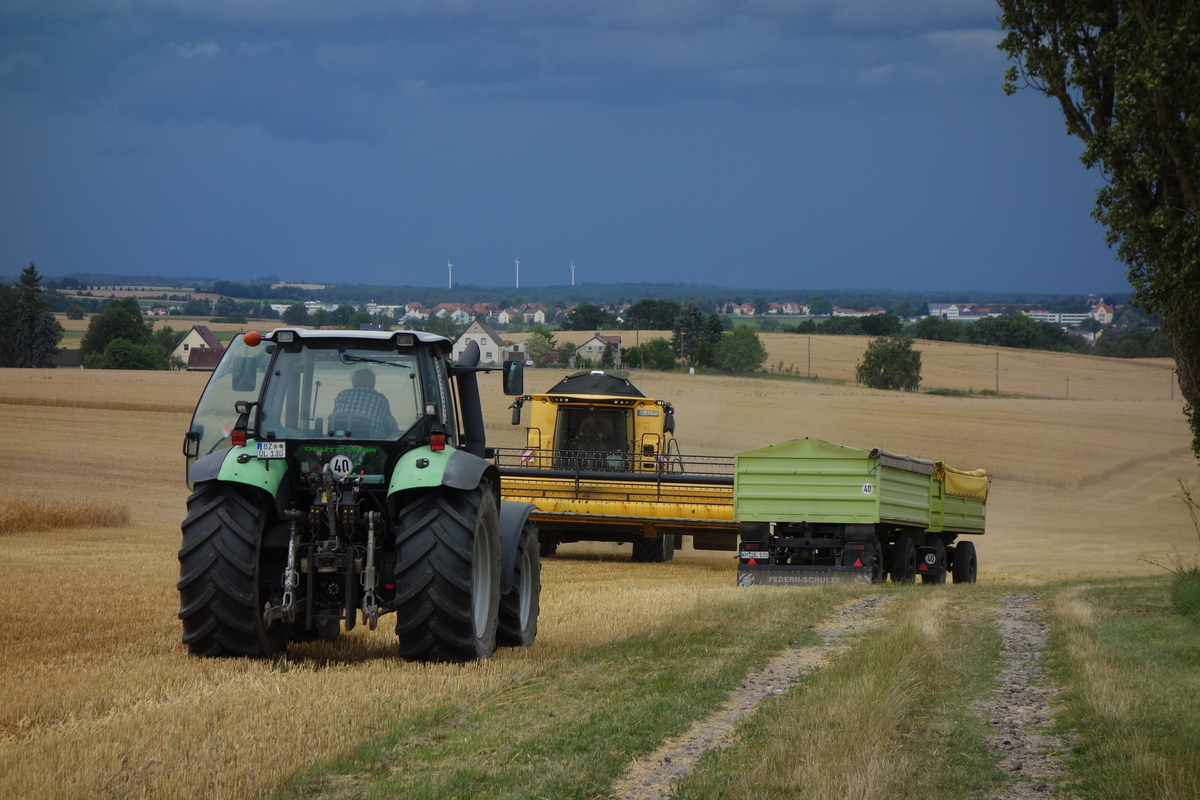 bilder/30_5_2005/jaguar_fendt_824_13.jpg