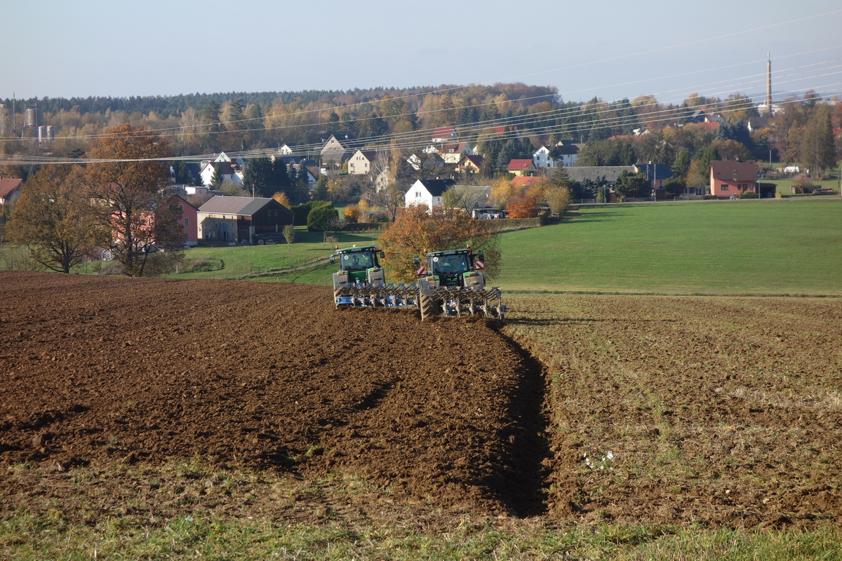 bilder/7_8_2004/lexion_mega_2.jpg