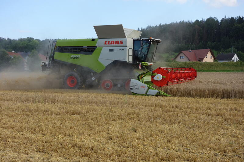 bilder/19_7_2005/fendt_930_9.jpg