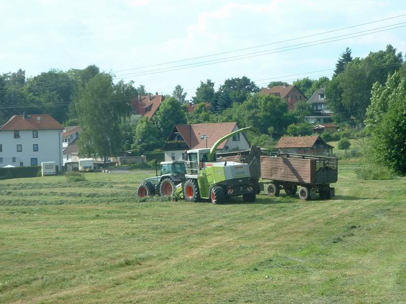 bilder/16_5_2003/fendt_716_10.jpg