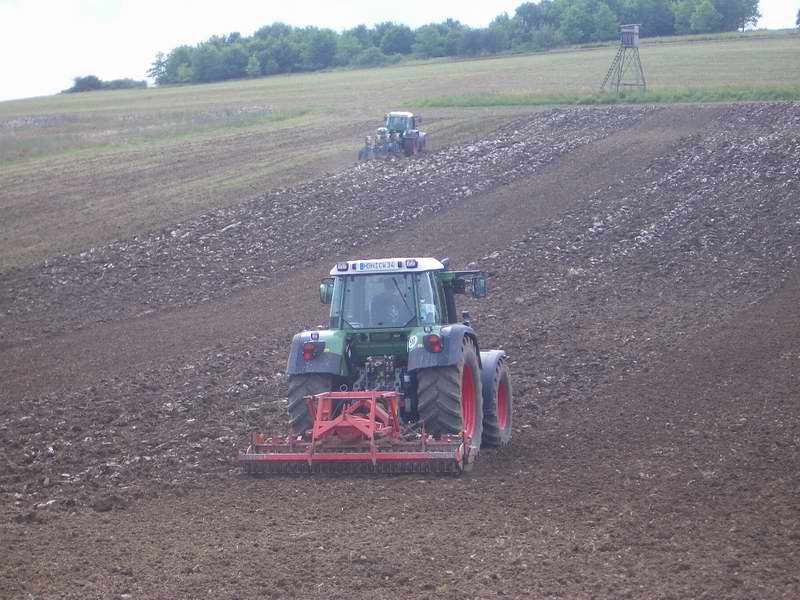 fendt_818_fendt_716_8.jpg