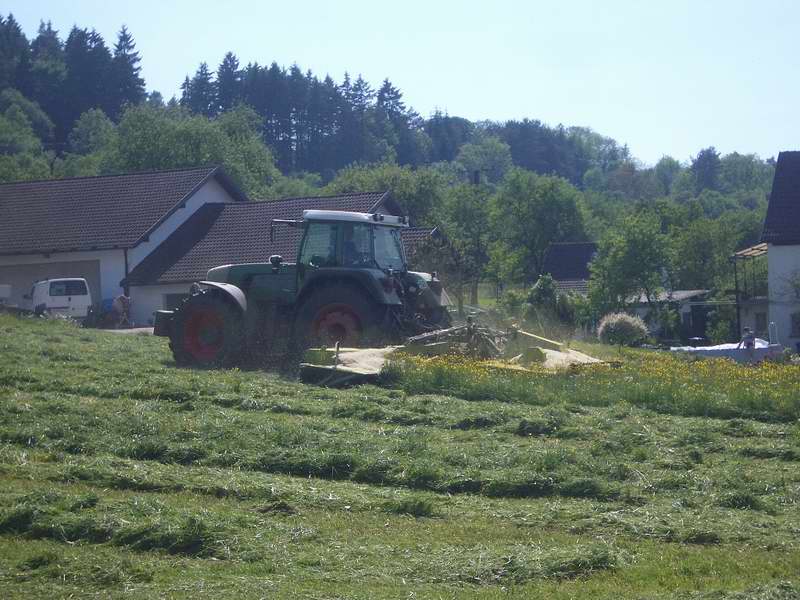 bilder/29_5_2005/fendt_930_4.jpg