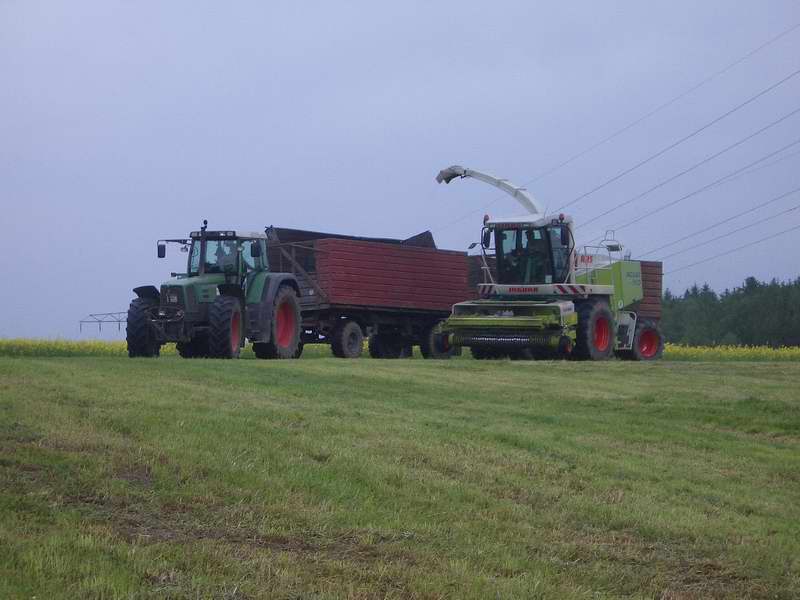 bilder/30_5_2005/jaguar_fendt_824.jpg