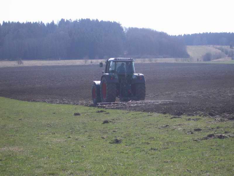 bilder/31_3_2005/fendt_818_4.jpg